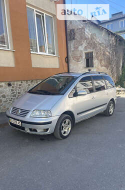 Мінівен Volkswagen Sharan 2001 в Тернополі