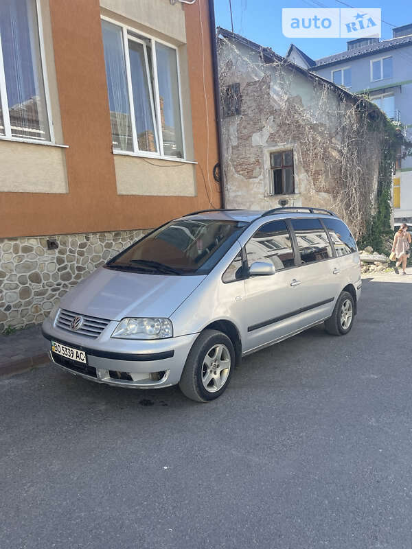 Минивэн Volkswagen Sharan 2001 в Тернополе