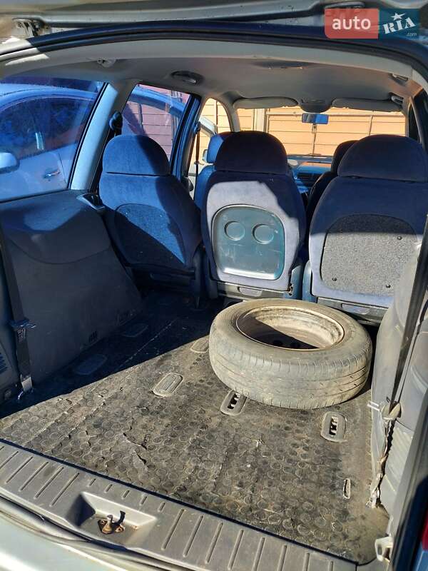 Мінівен Volkswagen Sharan 2000 в Черкасах