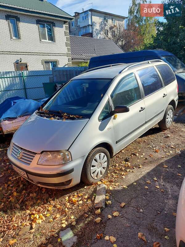 Мінівен Volkswagen Sharan 2000 в Черкасах