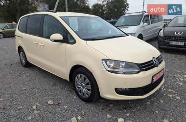 Минивэн Volkswagen Sharan 2013 в Ровно