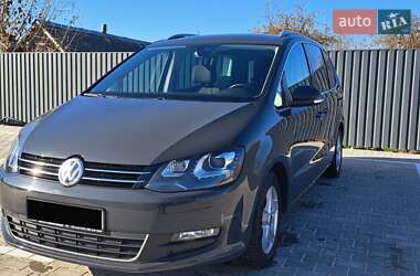 Мінівен Volkswagen Sharan 2017 в Вінниці