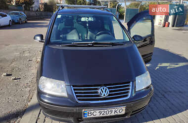 Минивэн Volkswagen Sharan 2007 в Львове