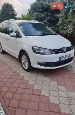 Мінівен Volkswagen Sharan 2015 в Любомлі