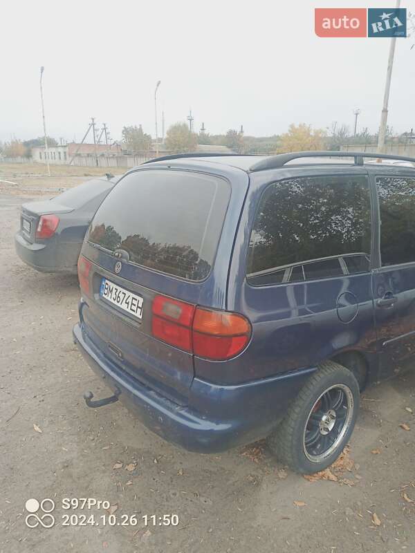 Минивэн Volkswagen Sharan 1996 в Сумах