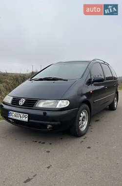 Минивэн Volkswagen Sharan 1999 в Львове