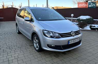 Минивэн Volkswagen Sharan 2015 в Житомире