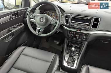 Минивэн Volkswagen Sharan 2013 в Ровно