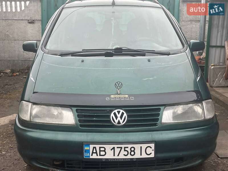 Мінівен Volkswagen Sharan 1998 в Золочеві