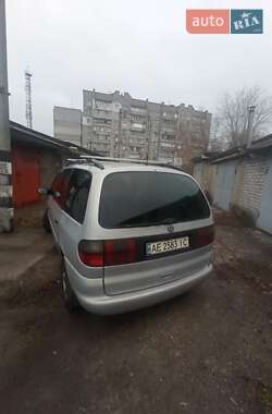 Мінівен Volkswagen Sharan 2000 в Кам'янському