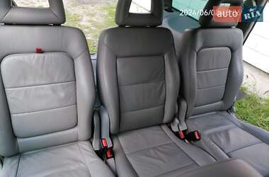 Минивэн Volkswagen Sharan 2004 в 