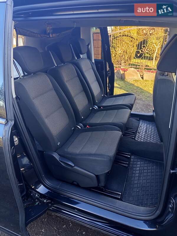 Мінівен Volkswagen Sharan 2011 в Львові