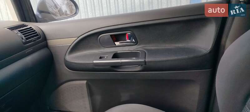 Минивэн Volkswagen Sharan 2007 в Боярке