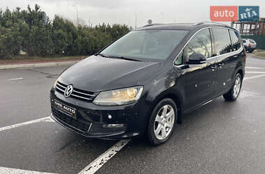 Минивэн Volkswagen Sharan 2013 в Киеве