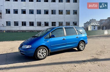 Минивэн Volkswagen Sharan 1999 в Житомире