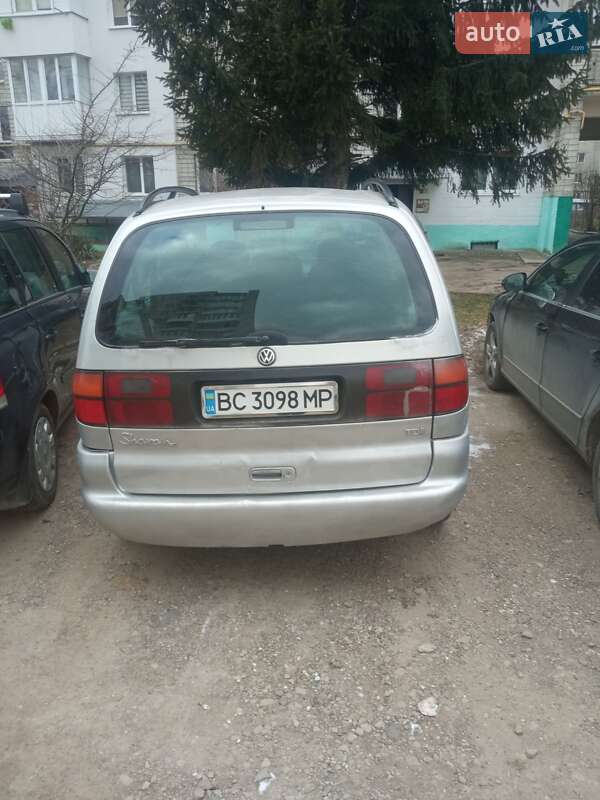 Мінівен Volkswagen Sharan 1999 в Самборі