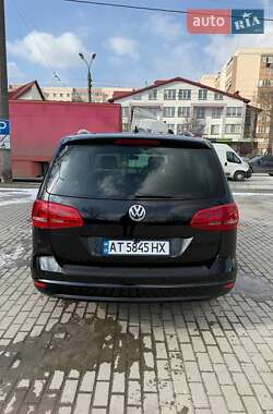 Минивэн Volkswagen Sharan 2013 в Ивано-Франковске