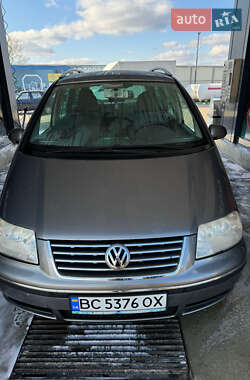 Мінівен Volkswagen Sharan 2006 в Новояворівську