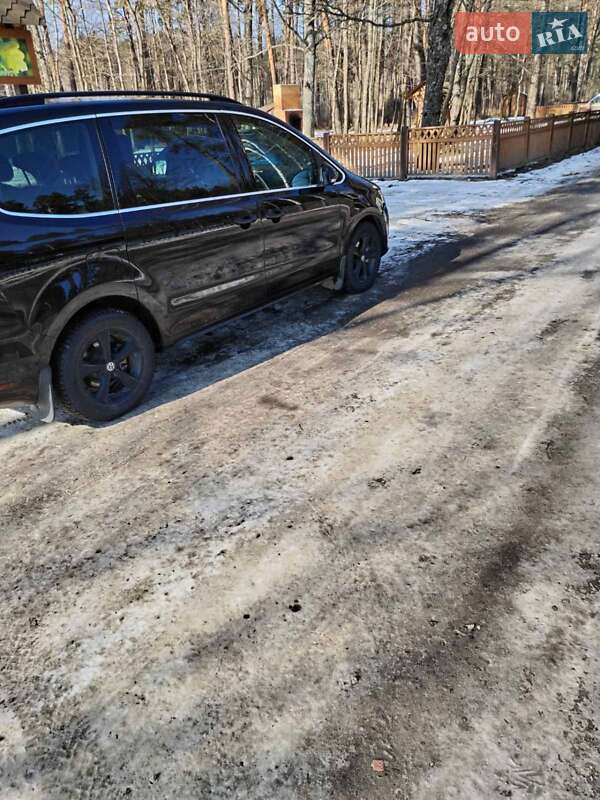 Мінівен Volkswagen Sharan 2013 в Звягелі