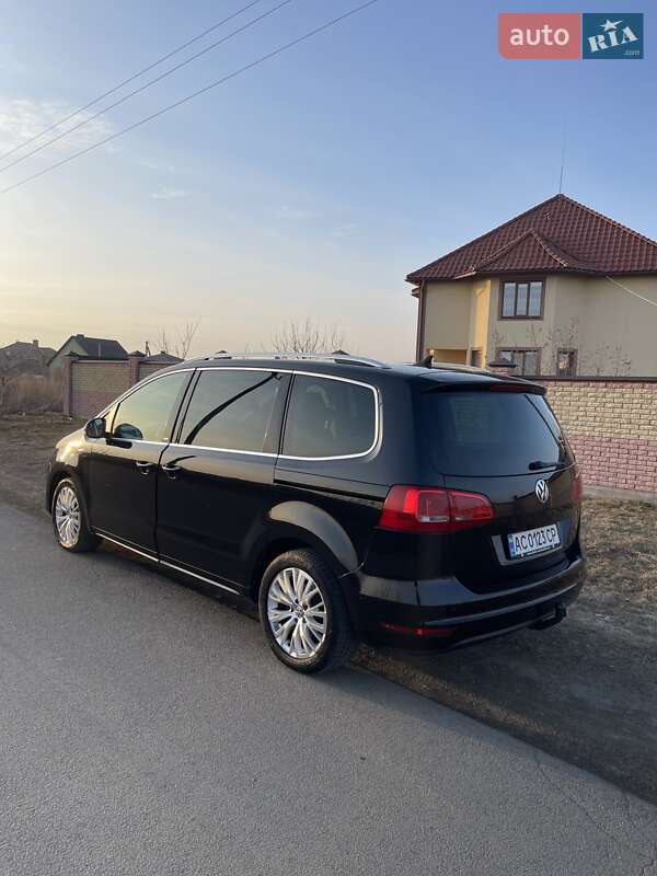 Минивэн Volkswagen Sharan 2011 в Луцке