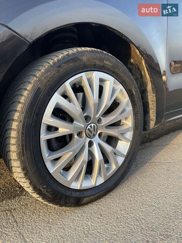 Минивэн Volkswagen Sharan 2011 в Луцке