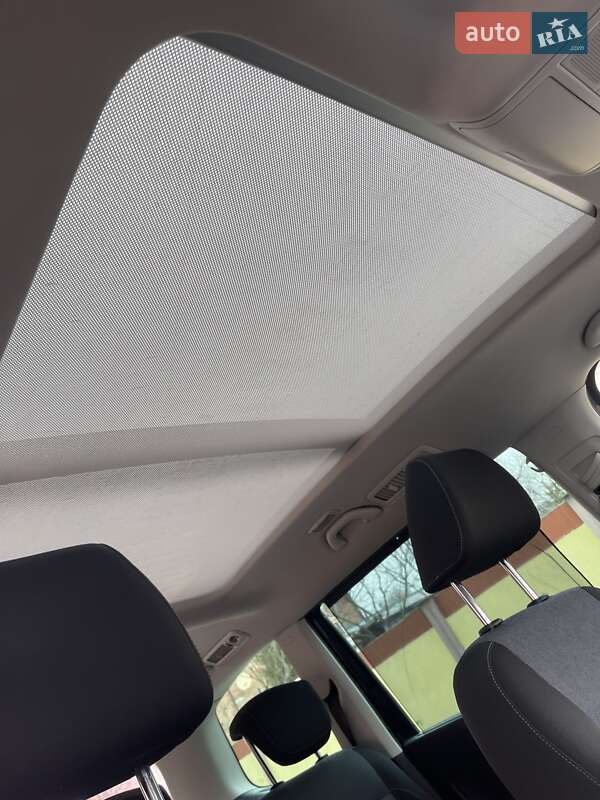 Минивэн Volkswagen Sharan 2011 в Луцке