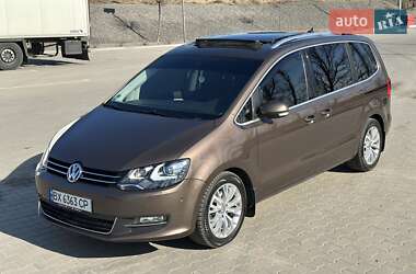 Минивэн Volkswagen Sharan 2011 в Хмельницком