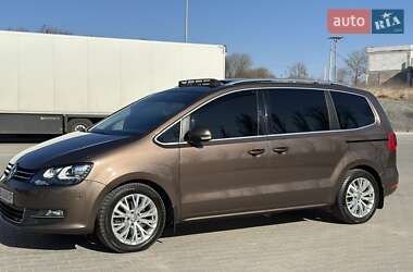 Минивэн Volkswagen Sharan 2011 в Хмельницком