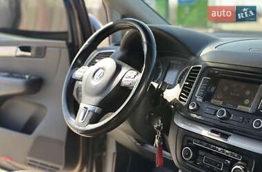 Минивэн Volkswagen Sharan 2011 в Хмельницком