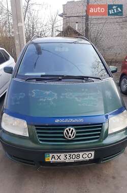 Минивэн Volkswagen Sharan 2002 в Харькове