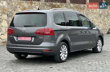 Минивэн Volkswagen Sharan 2013 в Ровно