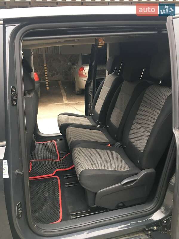 Мінівен Volkswagen Sharan 2010 в Харкові