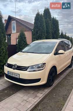 Мінівен Volkswagen Sharan 2014 в 