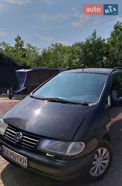 Минивэн Volkswagen Sharan 1996 в 