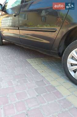 Минивэн Volkswagen Sharan 1996 в 