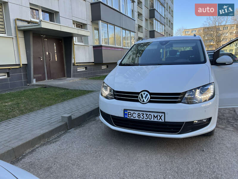 Минивэн Volkswagen Sharan 2018 в 