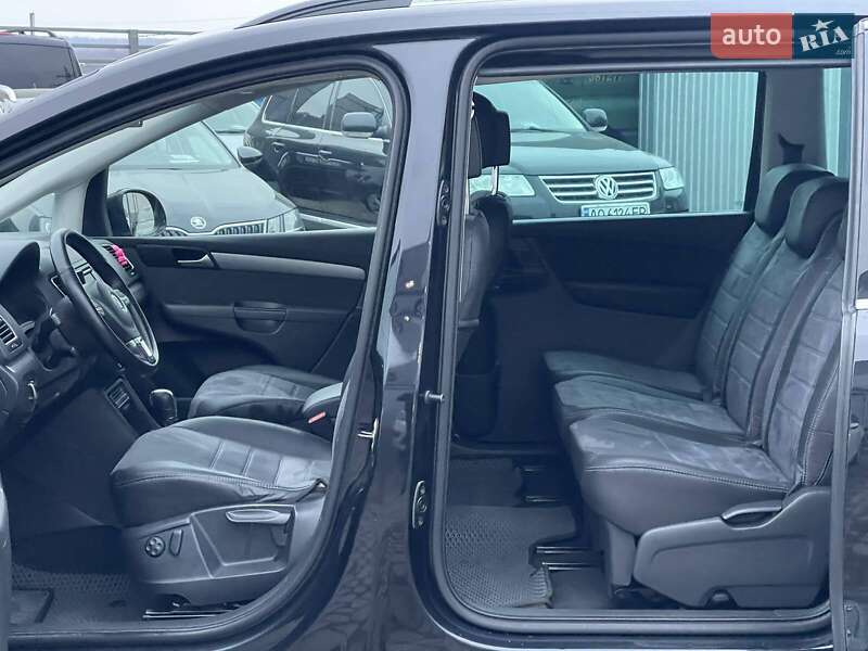 Минивэн Volkswagen Sharan 2013 в Мукачево