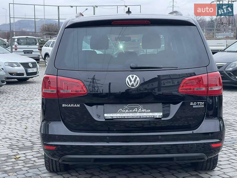Минивэн Volkswagen Sharan 2013 в Мукачево