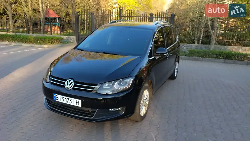 Минивэн Volkswagen Sharan 2013 в 