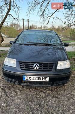 Минивэн Volkswagen Sharan 2003 в 