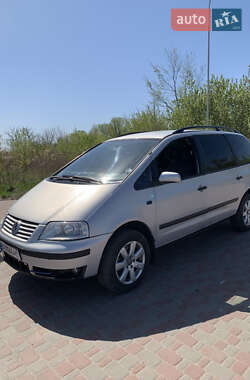Минивэн Volkswagen Sharan 2002 в 