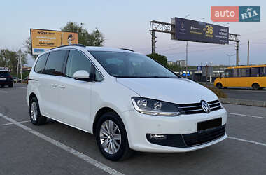 Мінівен Volkswagen Sharan 2017 в Києві
