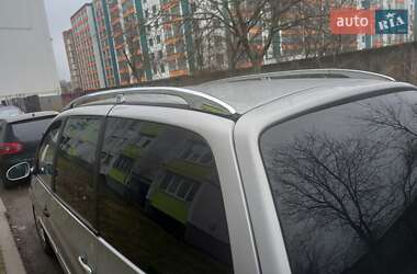 Минивэн Volkswagen Sharan 2008 в 
