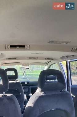 Минивэн Volkswagen Sharan 2003 в 
