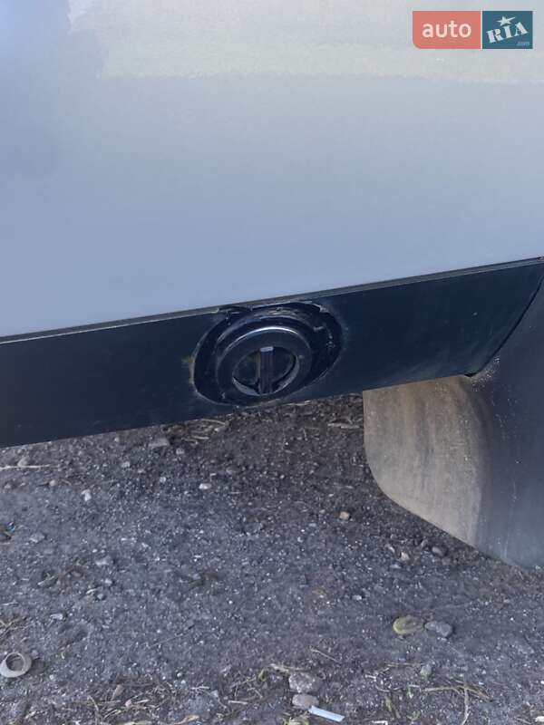 Минивэн Volkswagen Sharan 2003 в Чугуеве