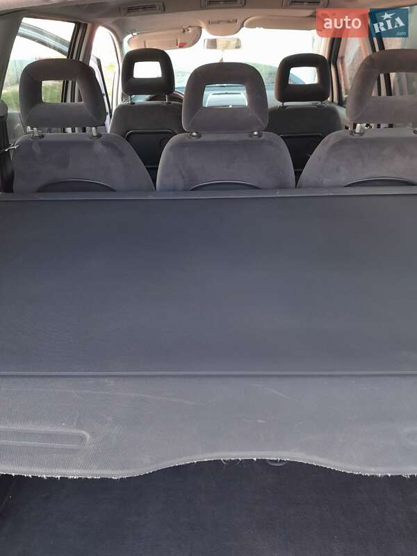 Минивэн Volkswagen Sharan 2003 в Чугуеве