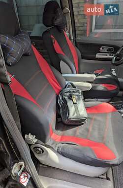Минивэн Volkswagen Sharan 2002 в 