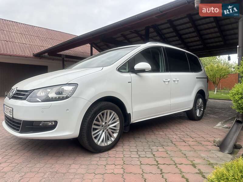 Мінівен Volkswagen Sharan 2015 в Ковелі