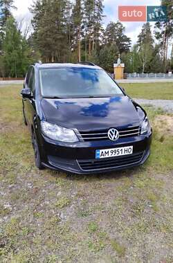 Минивэн Volkswagen Sharan 2013 в Звягеле