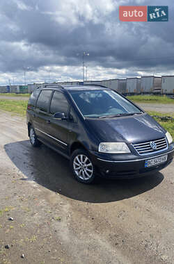 Минивэн Volkswagen Sharan 2006 в Львове